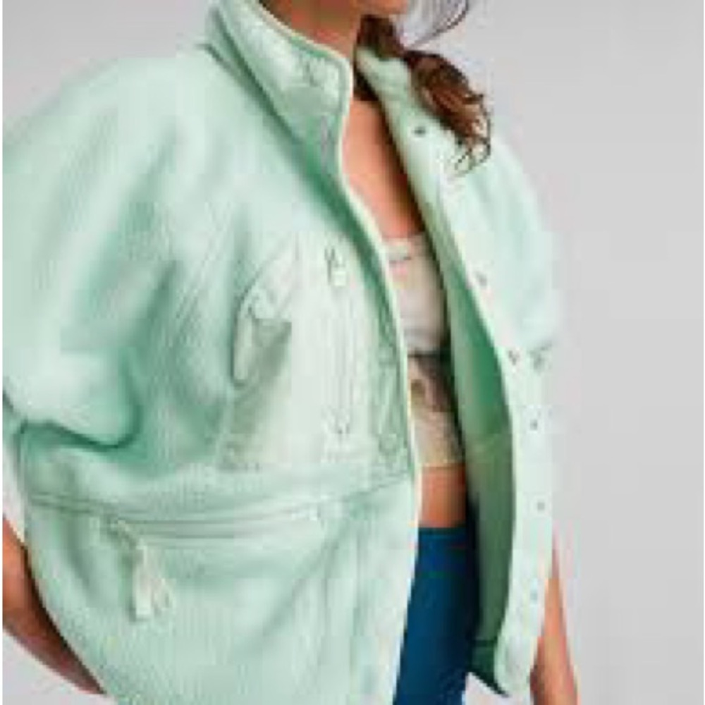 Free People Hit The Slopes Fleece Jacket in pistachio size small